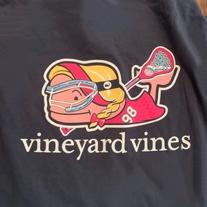 New Vineyard Vines girls lacrosse shirt sz youth L
